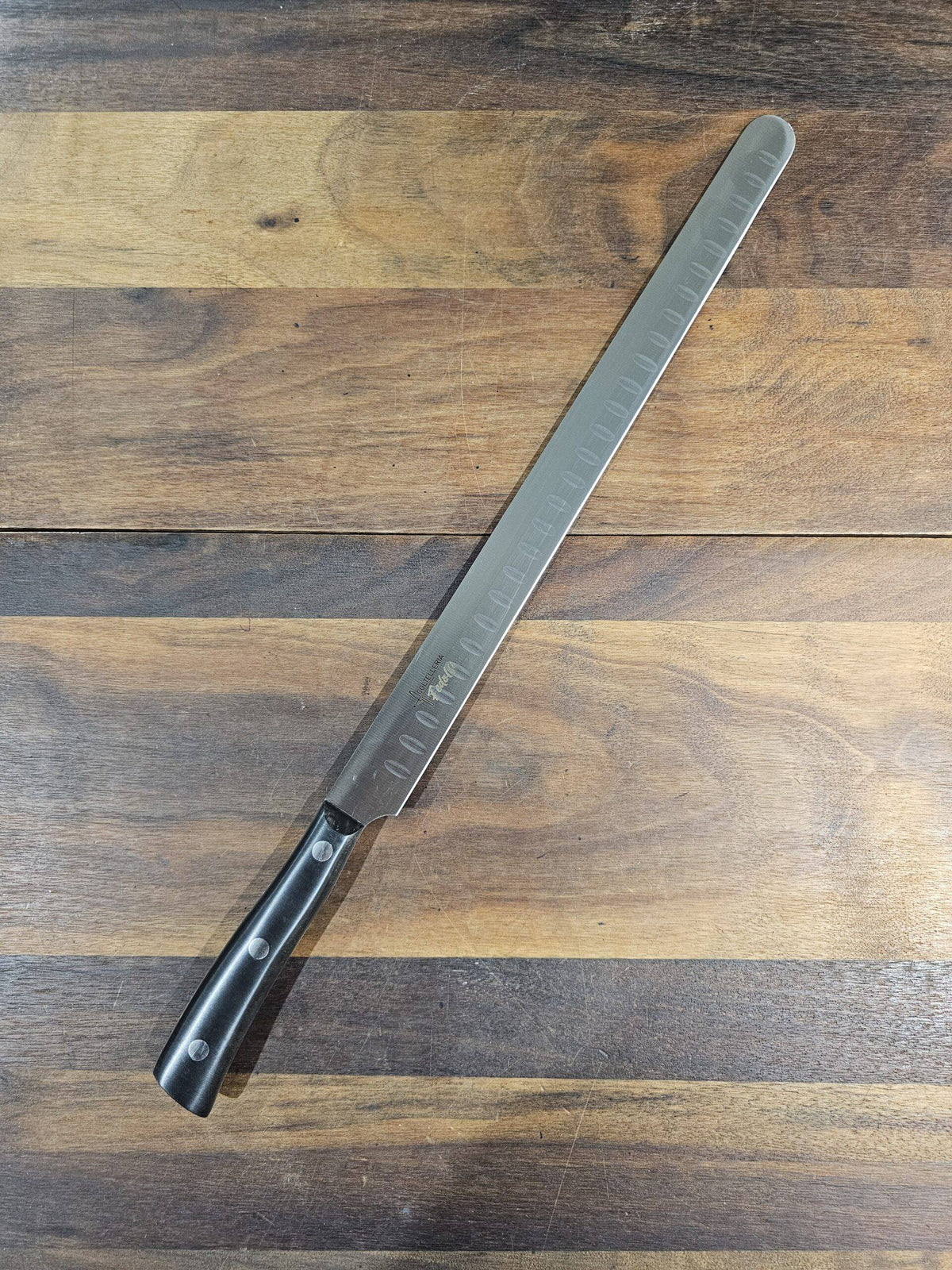 Cuchillo para salmón alveolado Maglionero POM 30 cm