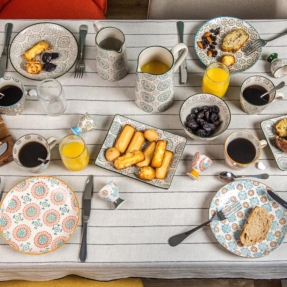 Vajilla Bohemia - mesa de desayuno