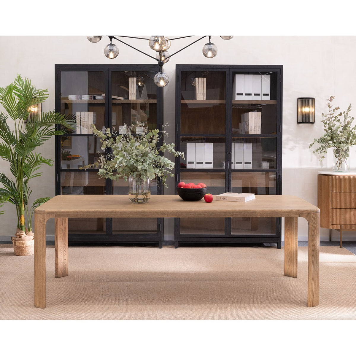 Mesa de comedor rectangular de roble con esquinas redondeadas Dieulefit