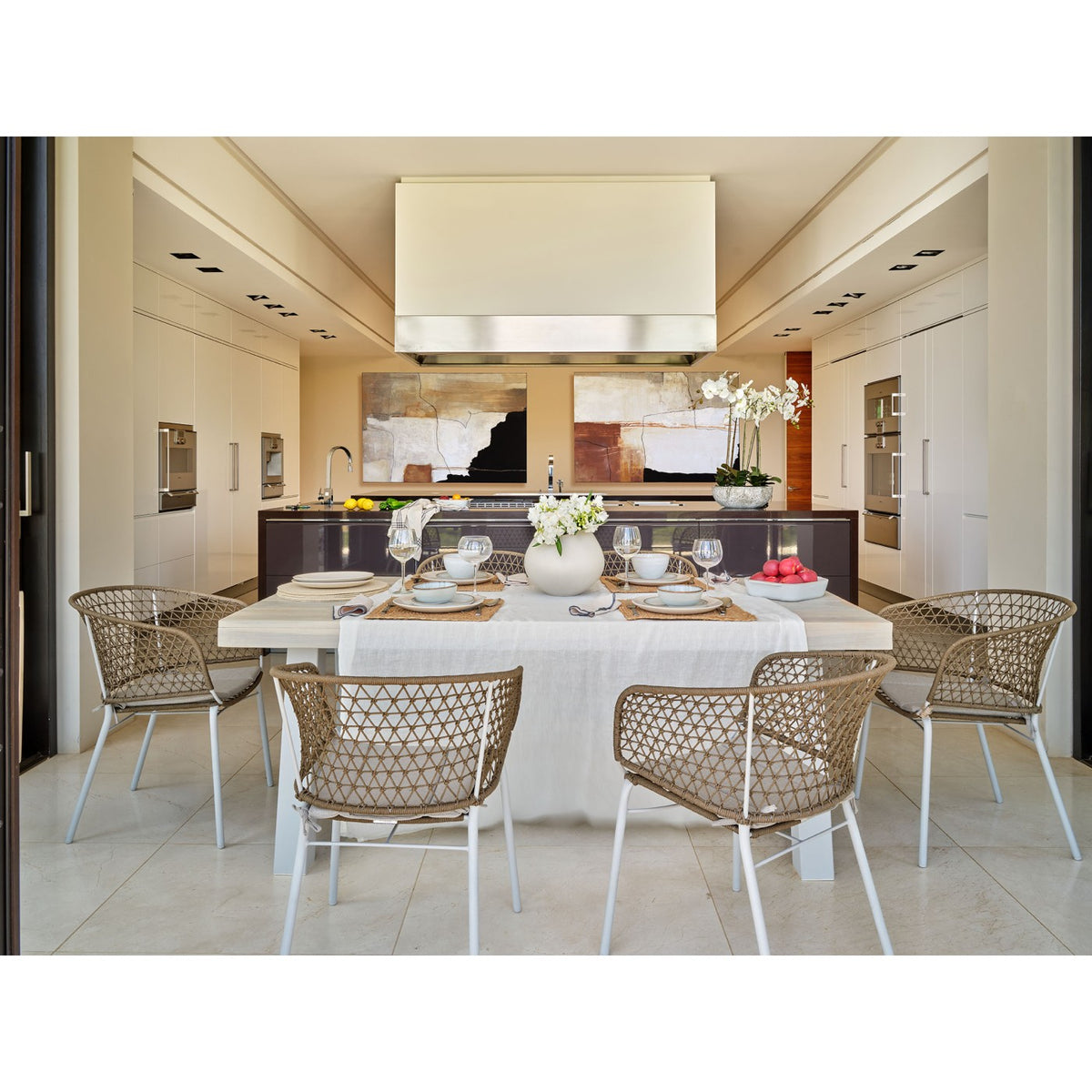 Mesa de comedor de exterior teca blanqueada y aluminio Corniglia