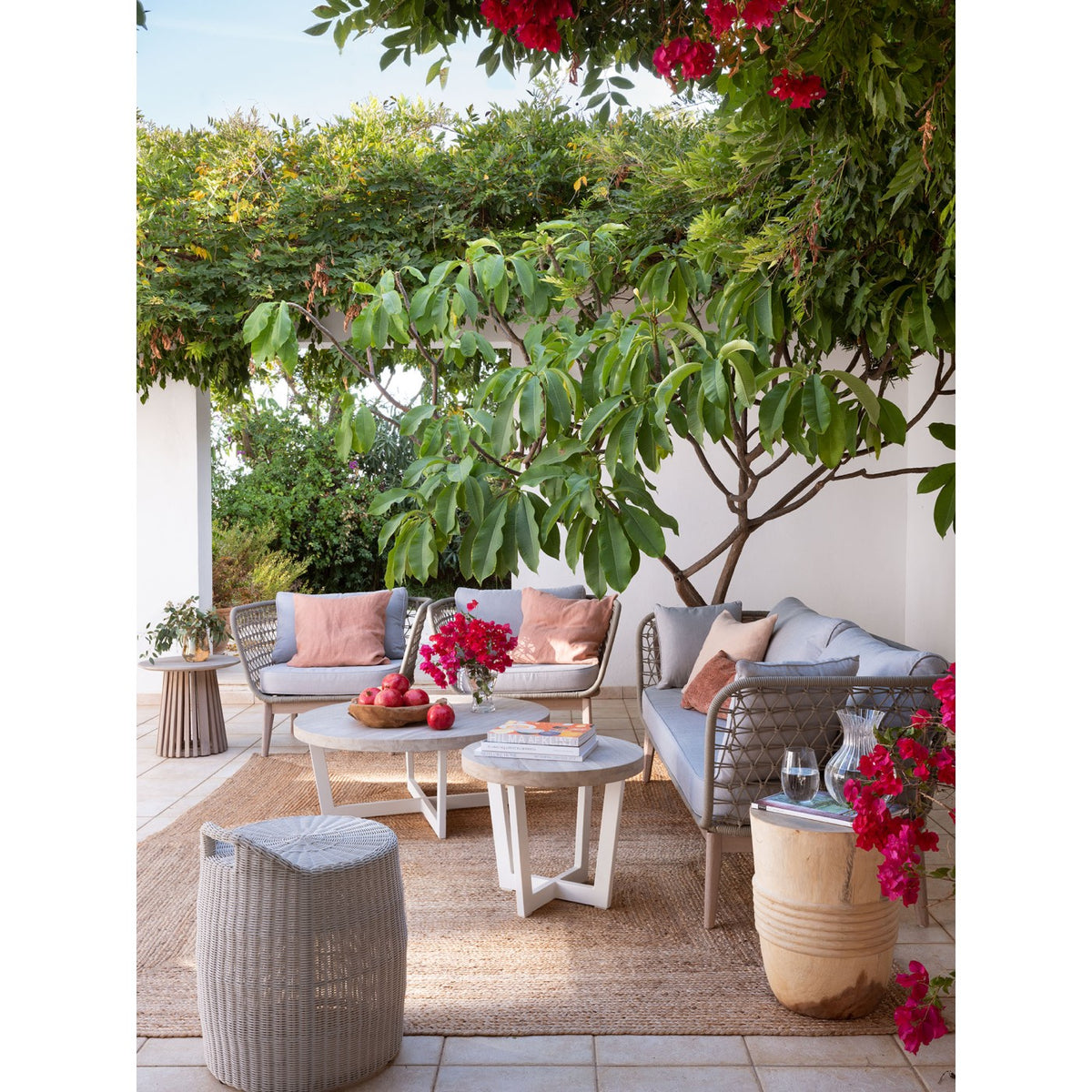 Sillón de exterior de eucalipto y cuerda cemento Symi
