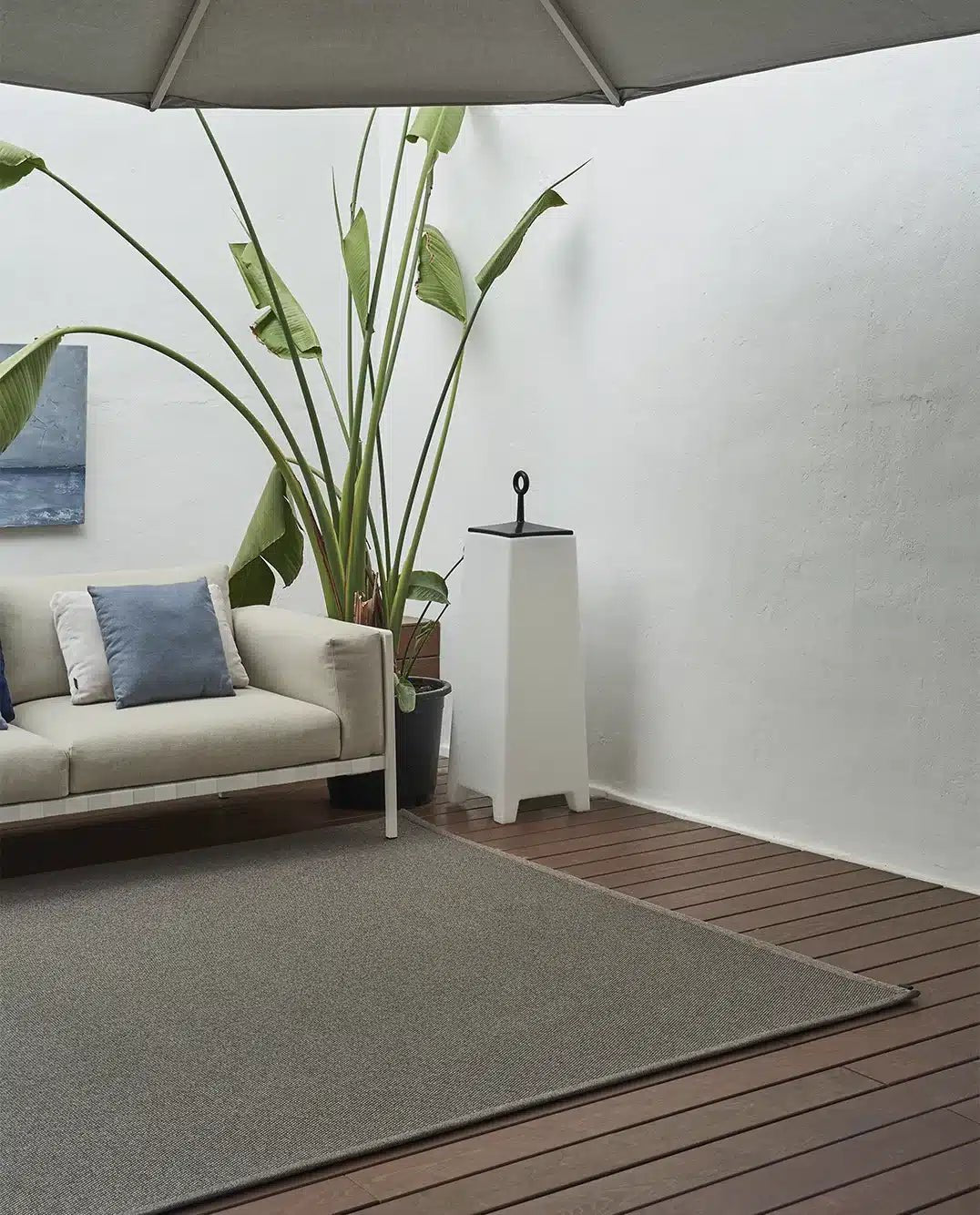 Alfombra Redonda de Interior y Exterior Nature Premium Lite - pino_y_jacaranda