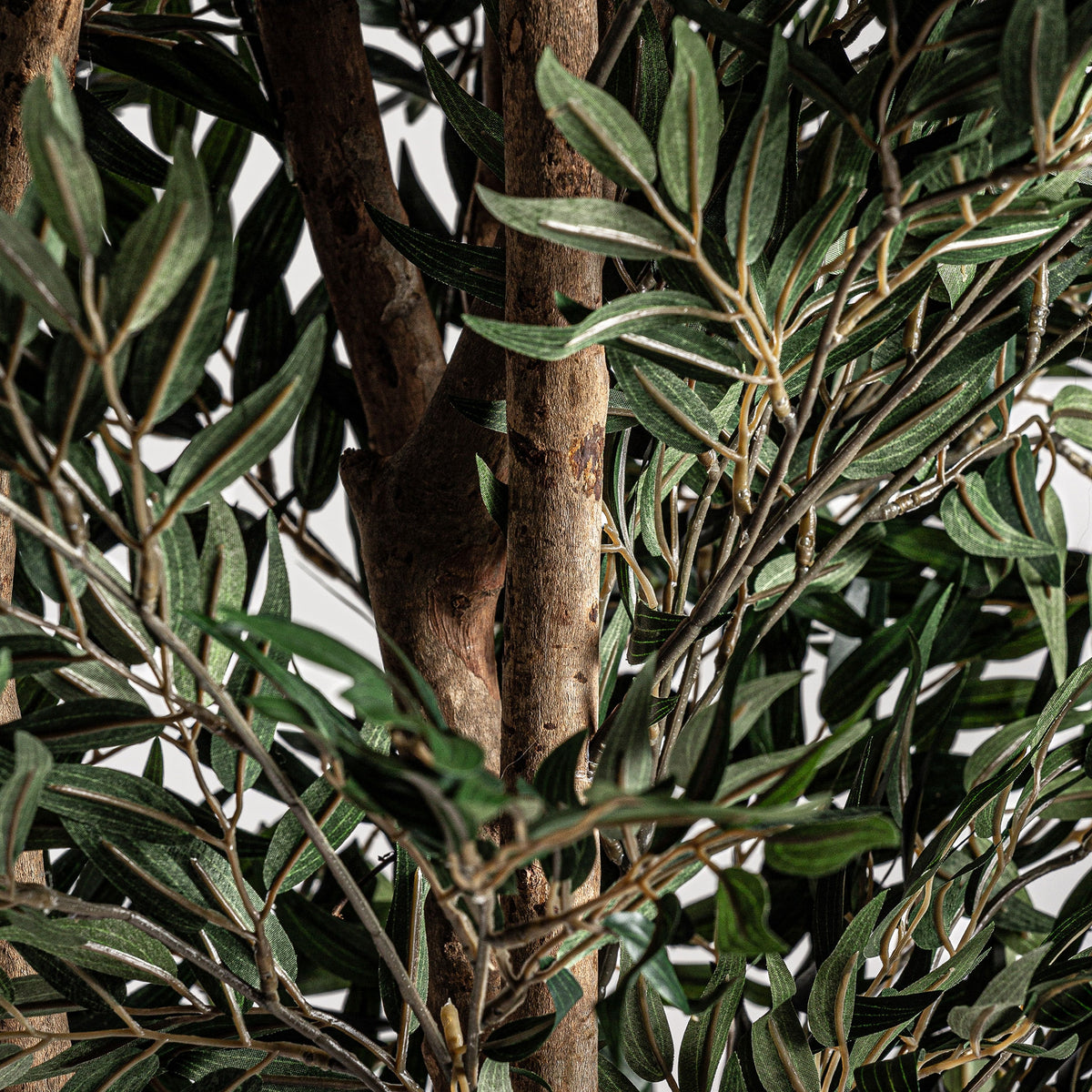 Árbol artificial de hoja fina Orxeta 205 cm