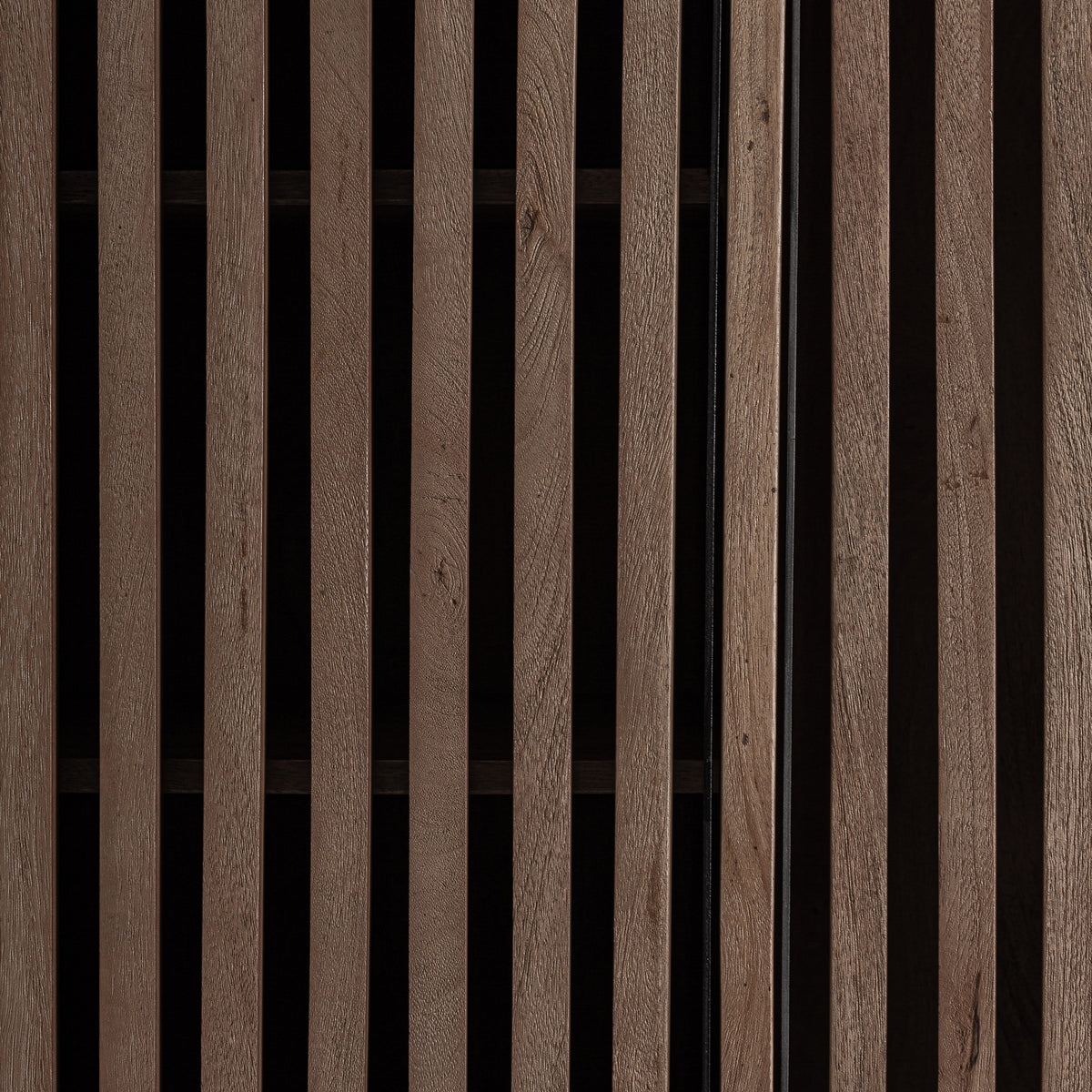 Armario de madera de mango arenada Mitjana