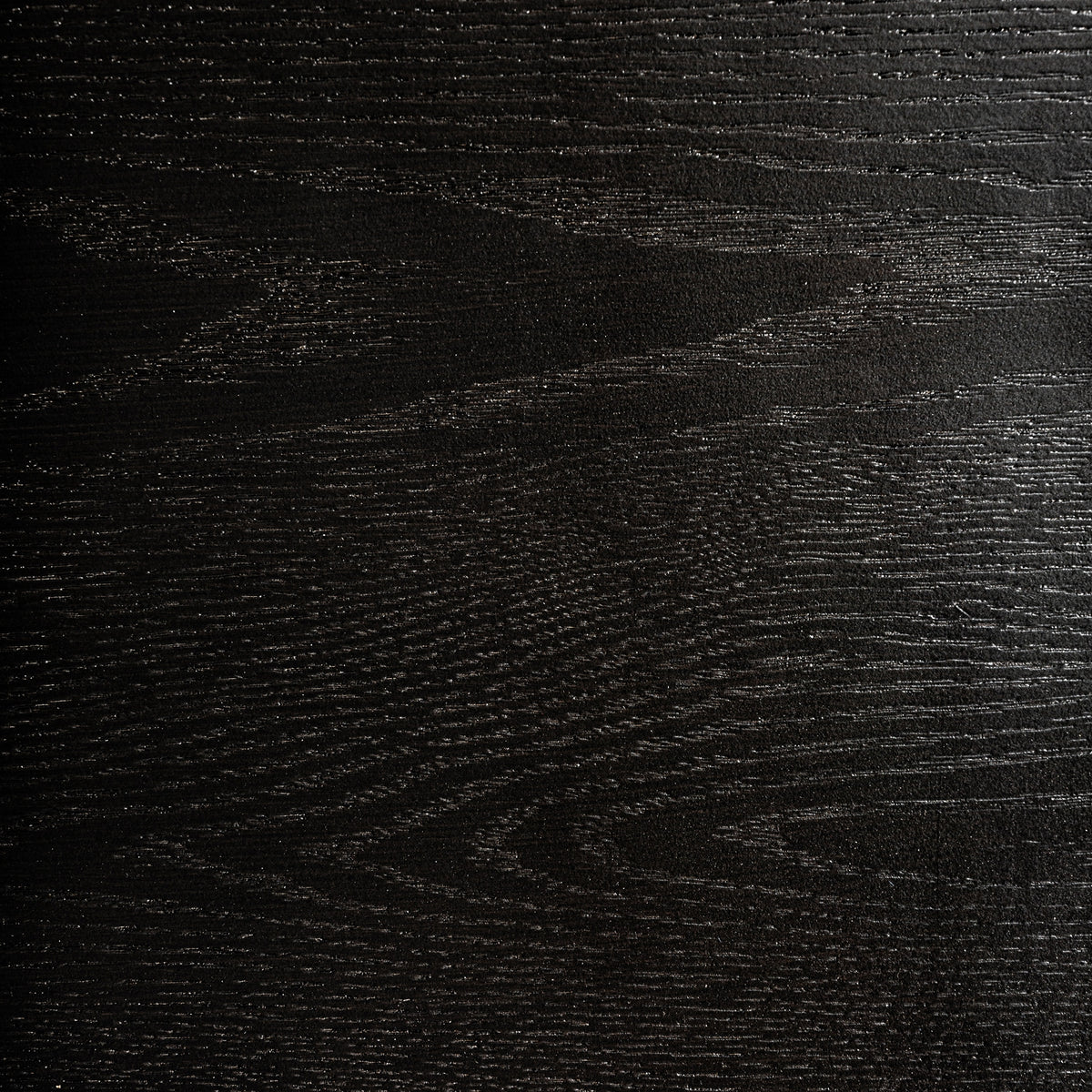 Armario de roble negro Algaiarens