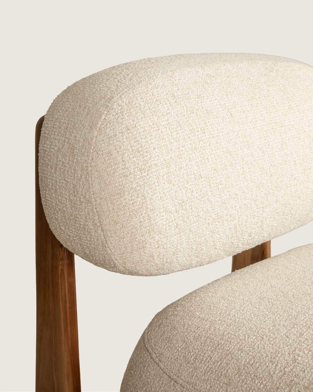 Butaca Mare Nogal Dolmen Creme