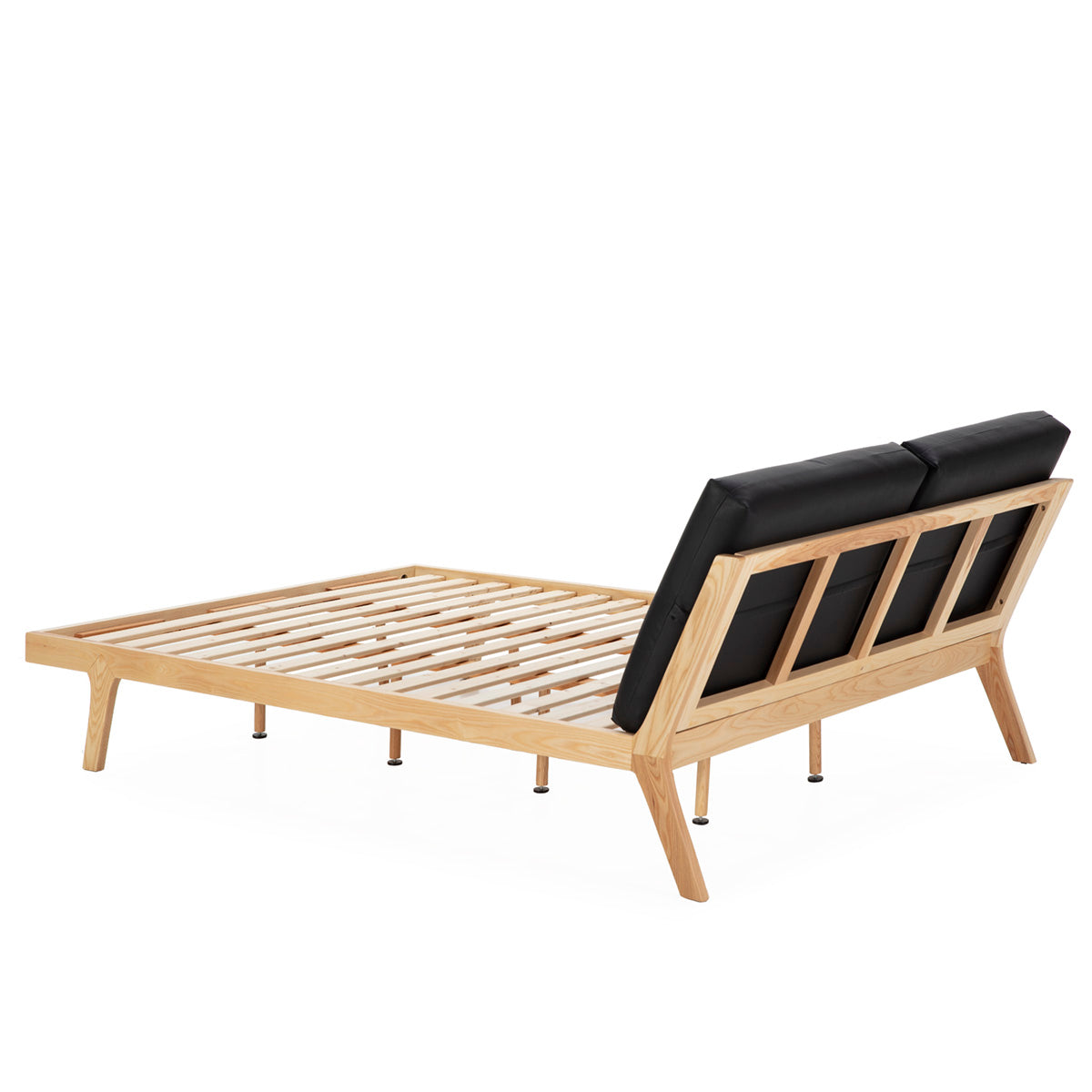 Cama de madera y piel sintética Óbidos