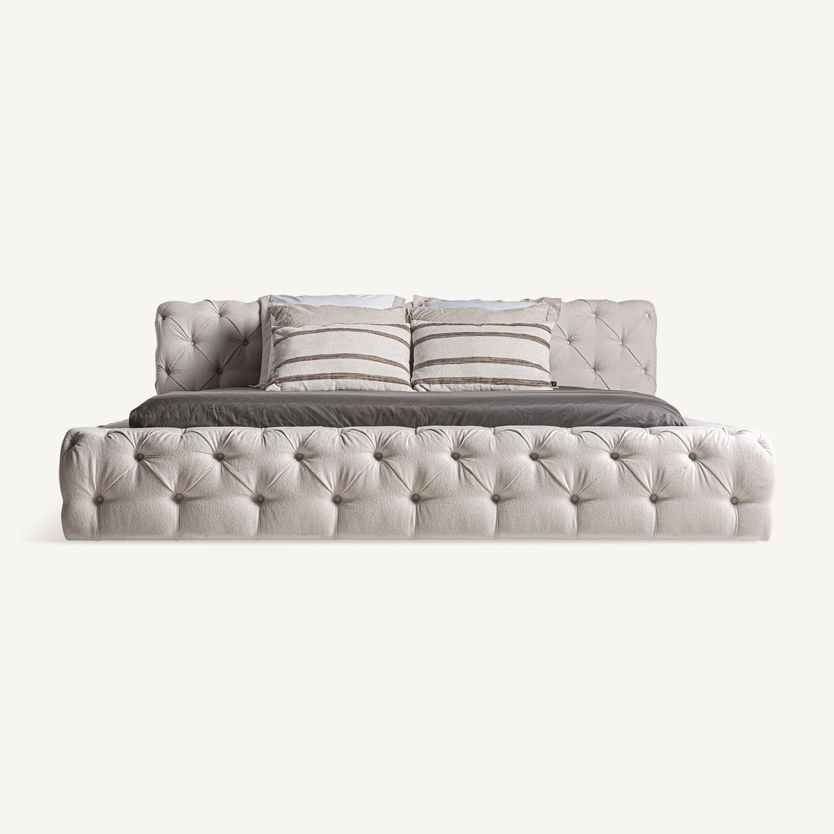 Cama tapizada beige Alcaufar