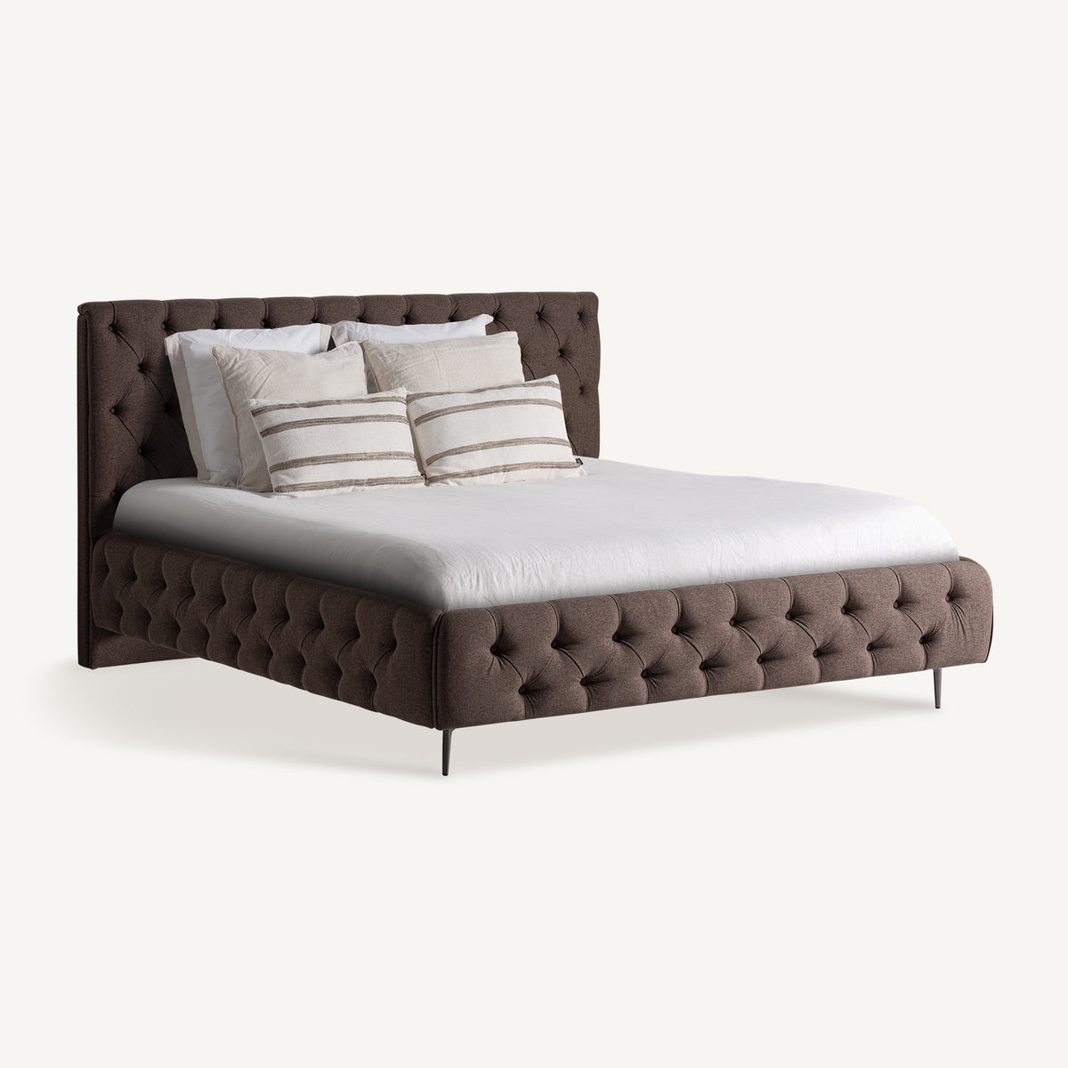 Cama tapizada marrón Porter