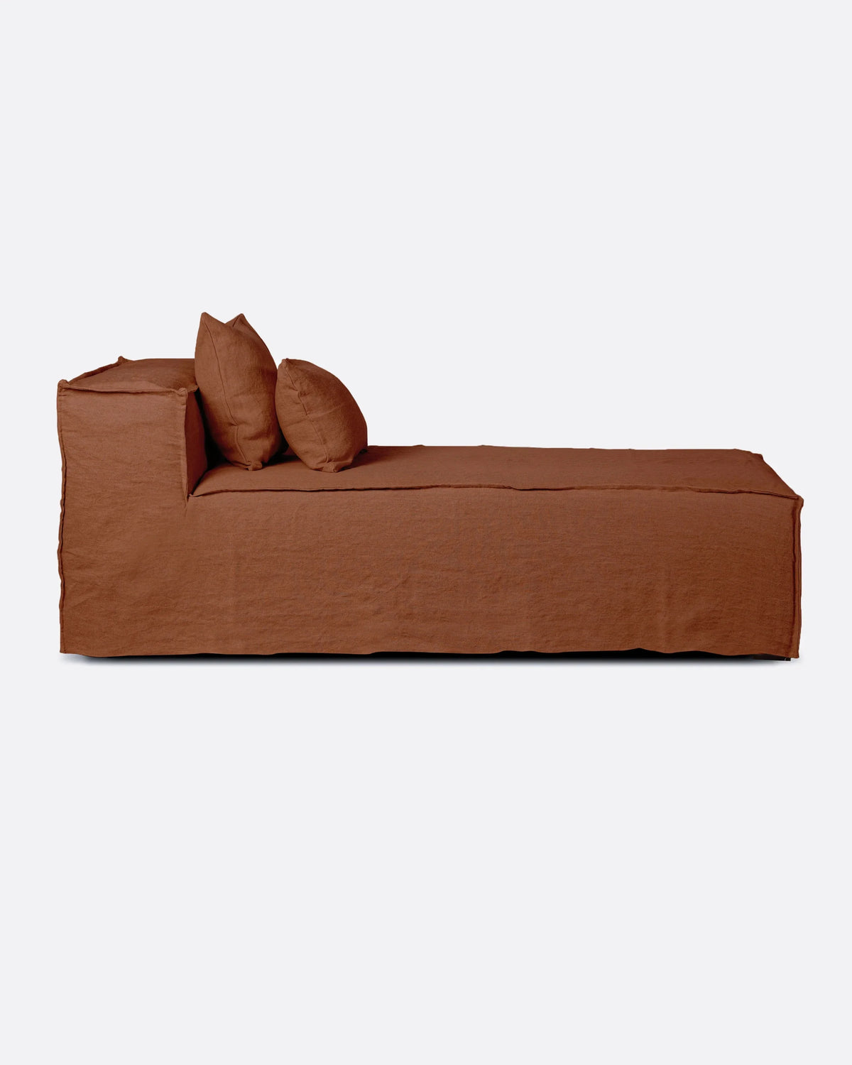 Chaise longue con funda de lino Strozzi
