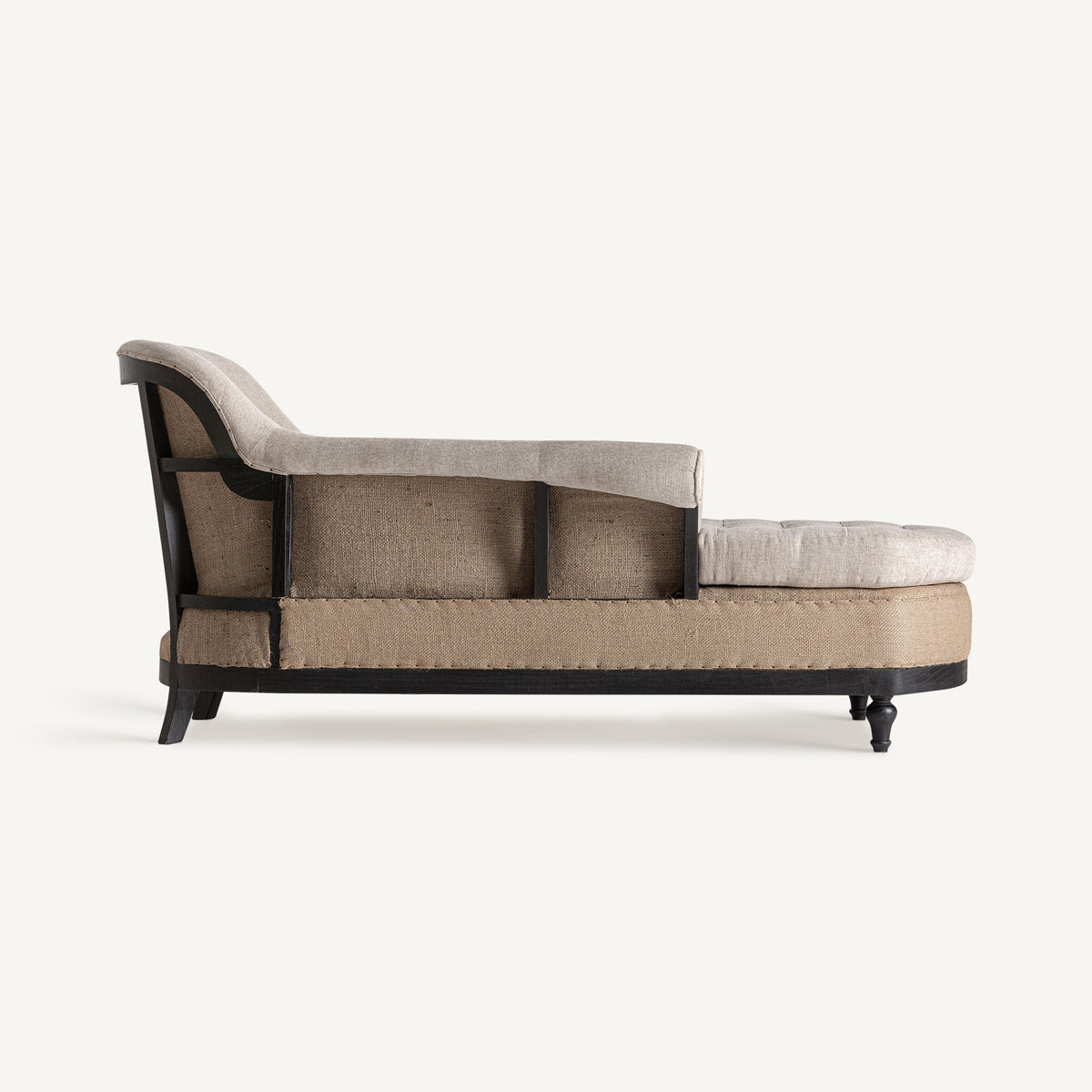 Chaise longue de madera de mindi negra y lino crema Oliena