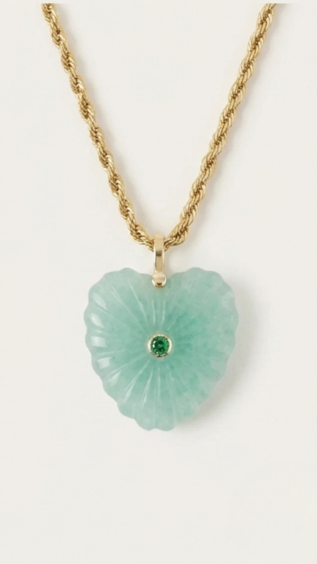 Collar de piedra natural Love Tallado
