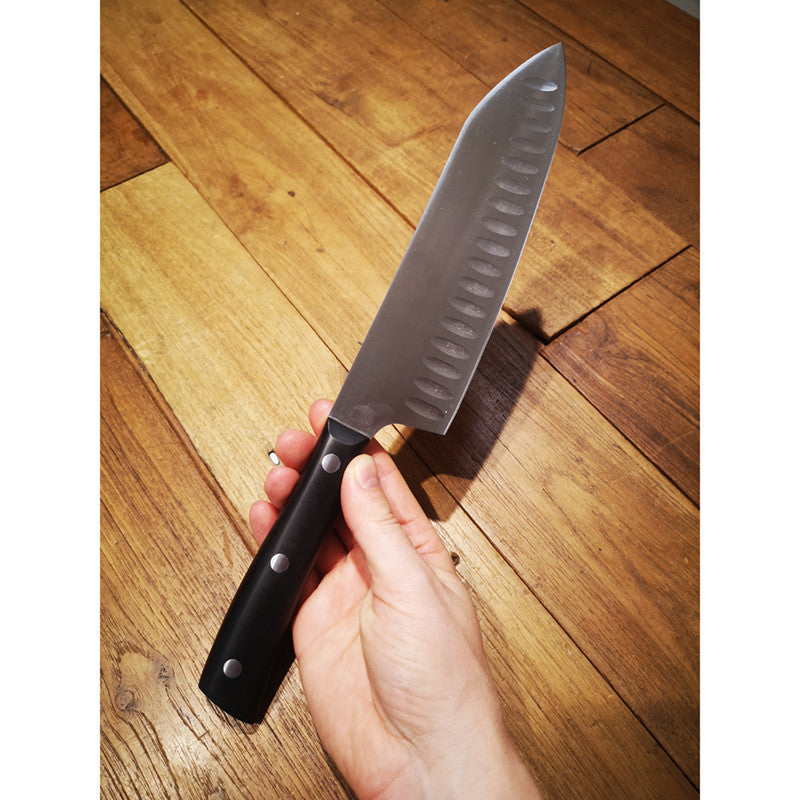 Santoku alveolado Maglionero Iside POM 17 cm