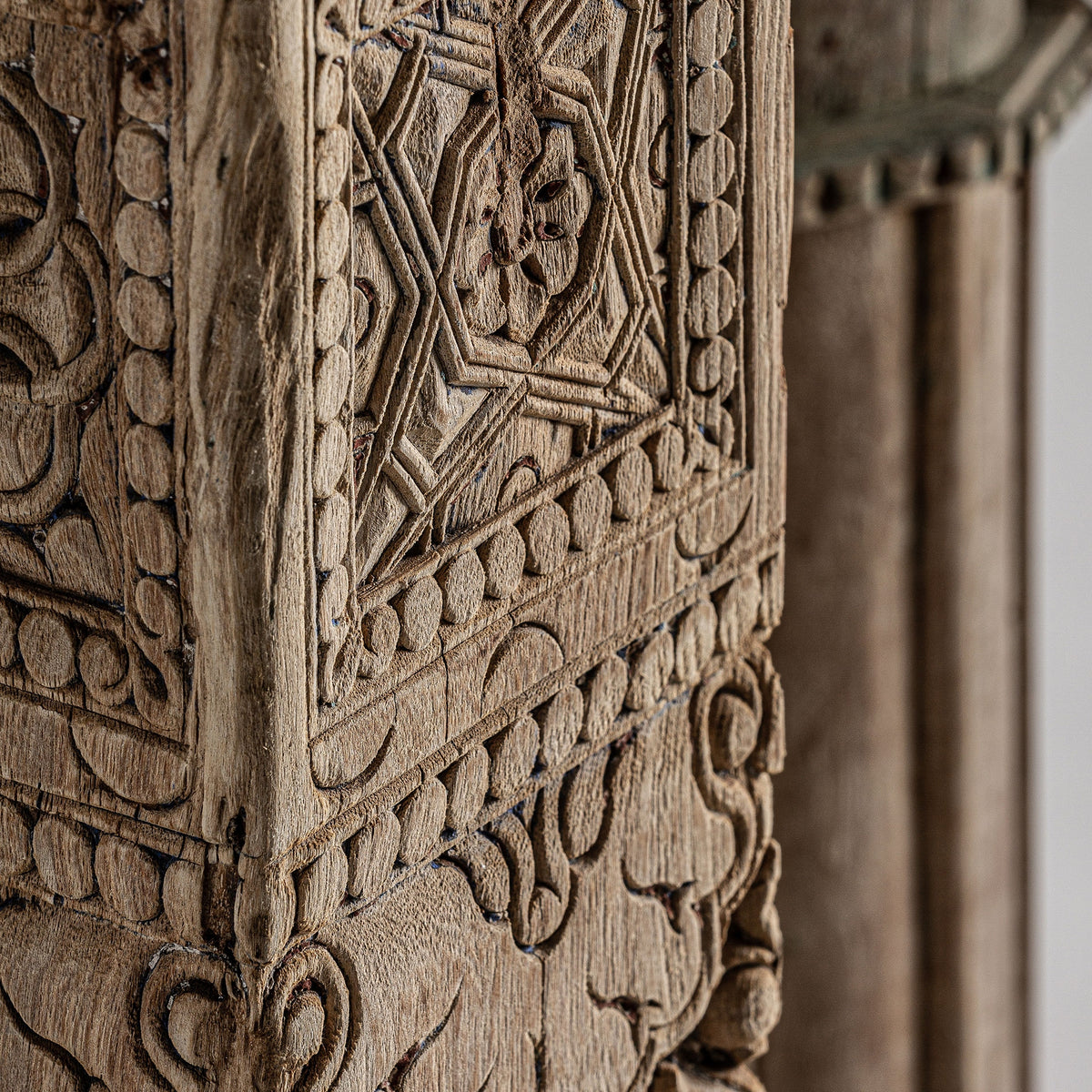 Columna de madera de teca Rafalet