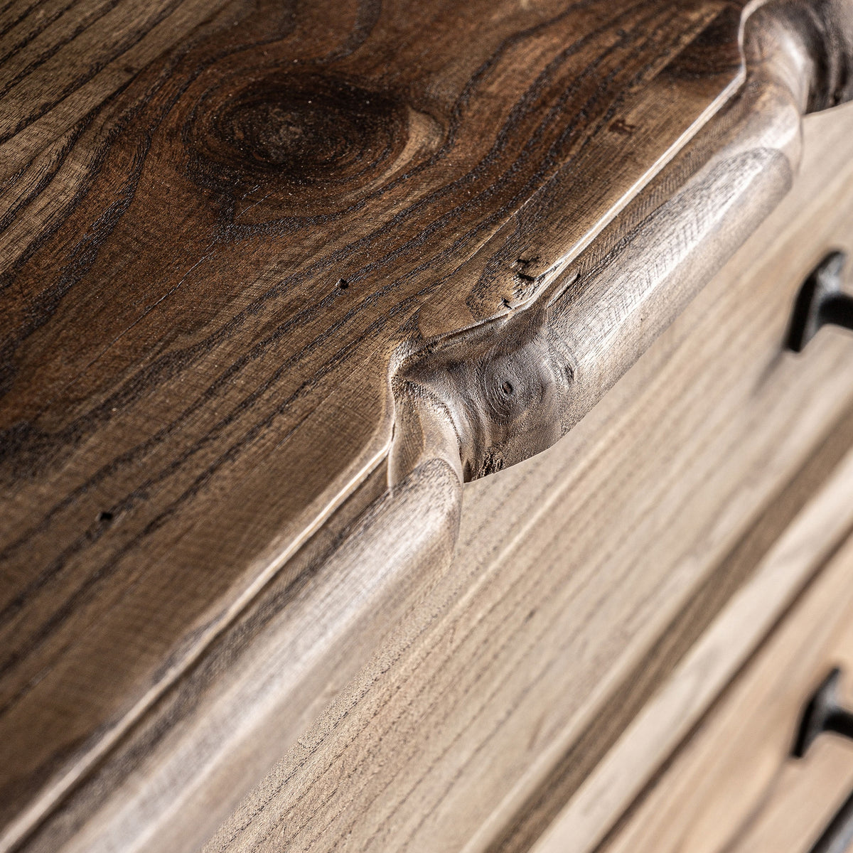 Cómoda de madera de olmo Biniancolla