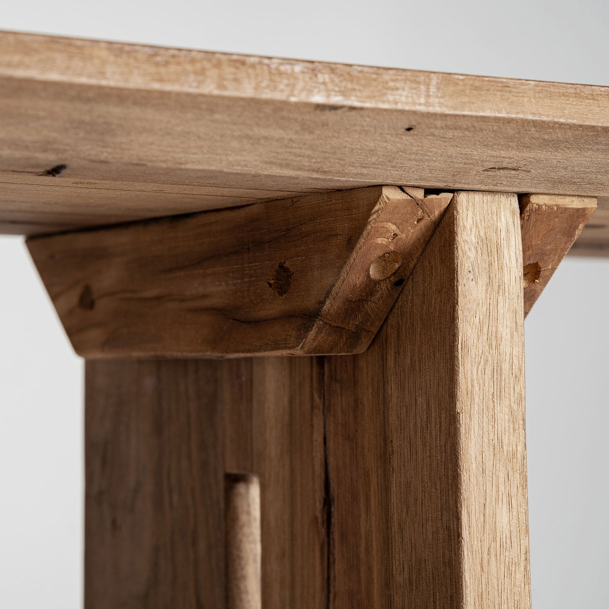 Consola de madera recuperada natural Binidalí