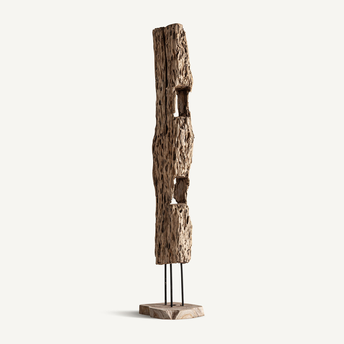 Escultura de suelo de madera recuperada Archivel
