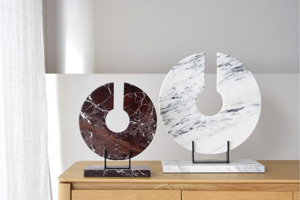 Escultura Nia - #pino_y_jacaranda#