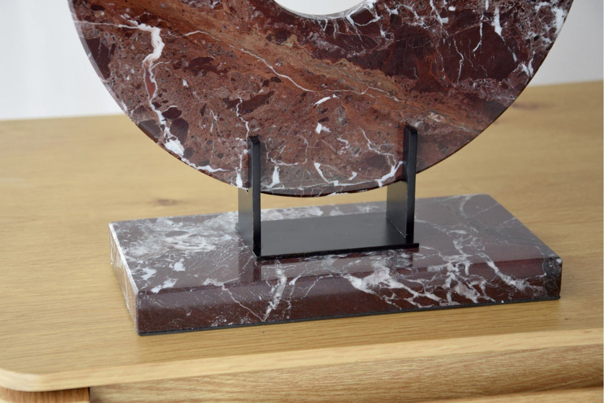 Escultura Nia - #pino_y_jacaranda#