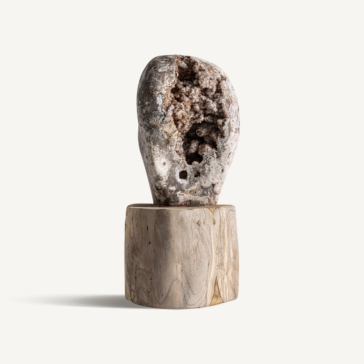 Figura decorativa de cuarzo y teca Cruïlles