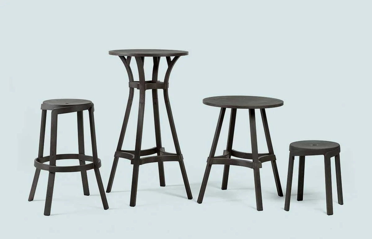 Taburete alto de resina Stack Nardi