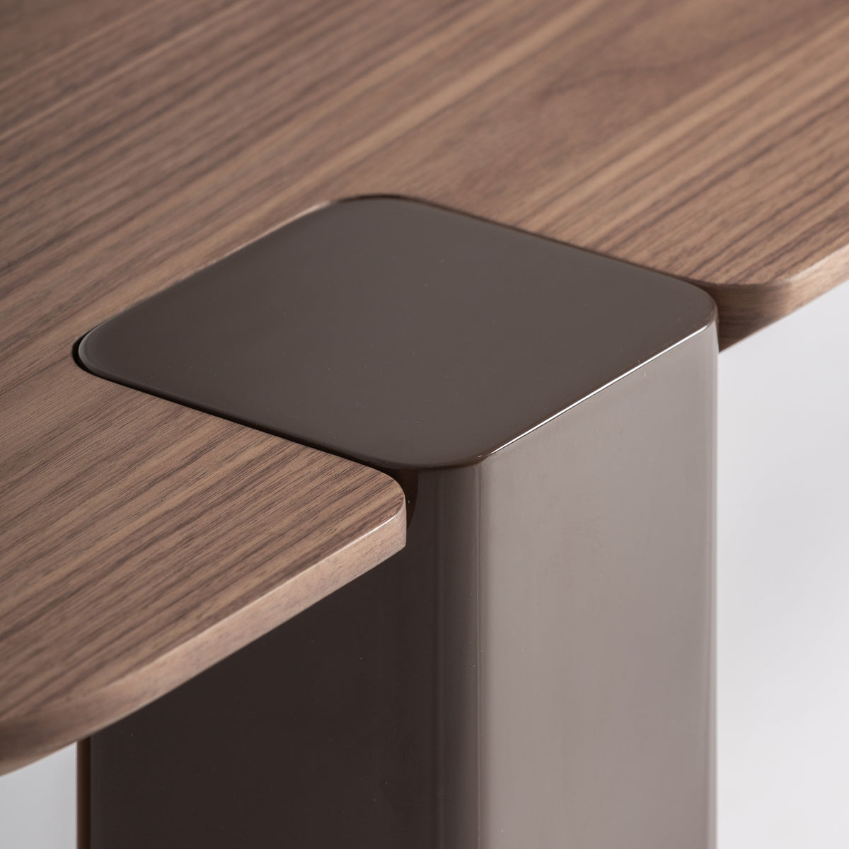 Mesa auxiliar de madera chocolate Oualidia