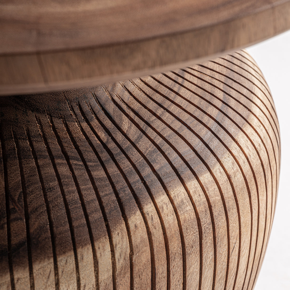 Mesa auxiliar de madera de suar Bubión