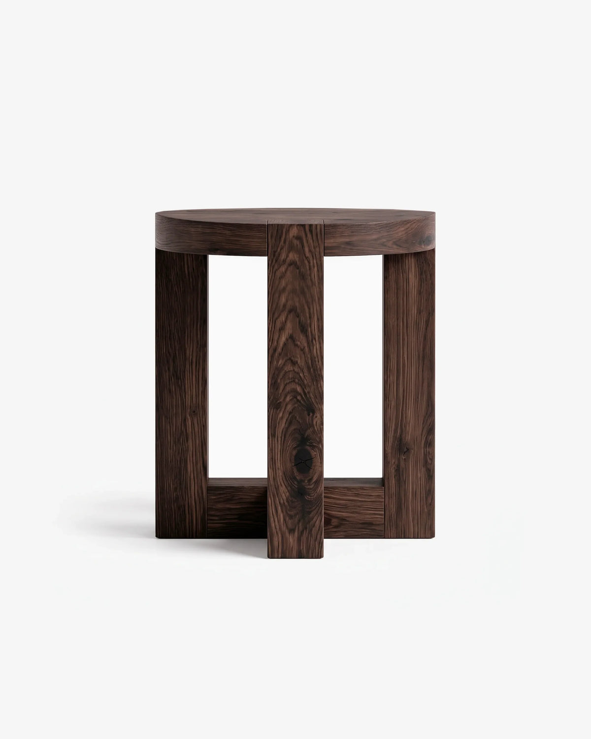 Mesa auxiliar de roble Serai