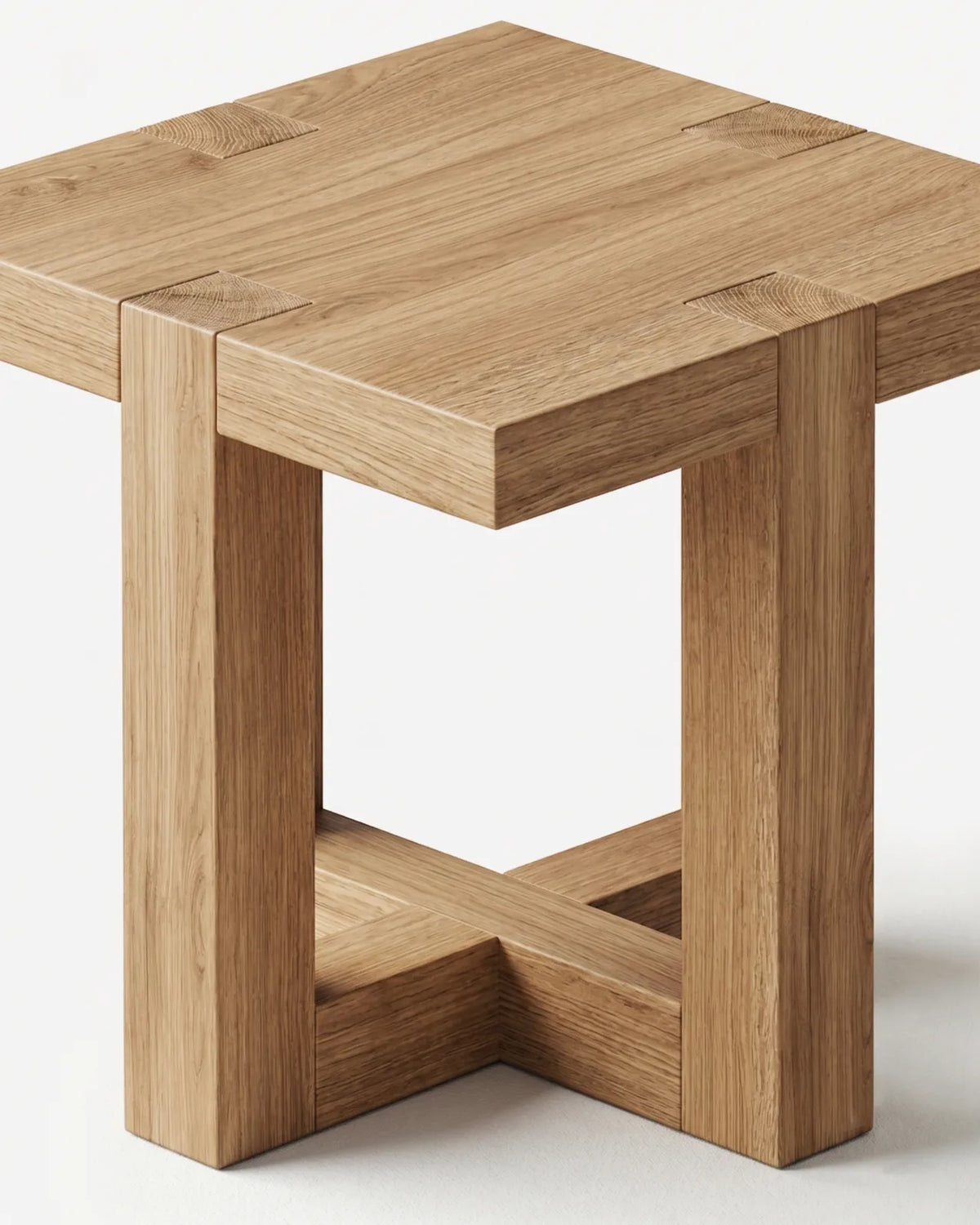 Mesa auxiliar de roble Serai