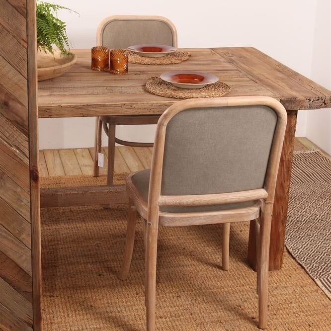 Mesa de comedor de pino reciclado Amelia
