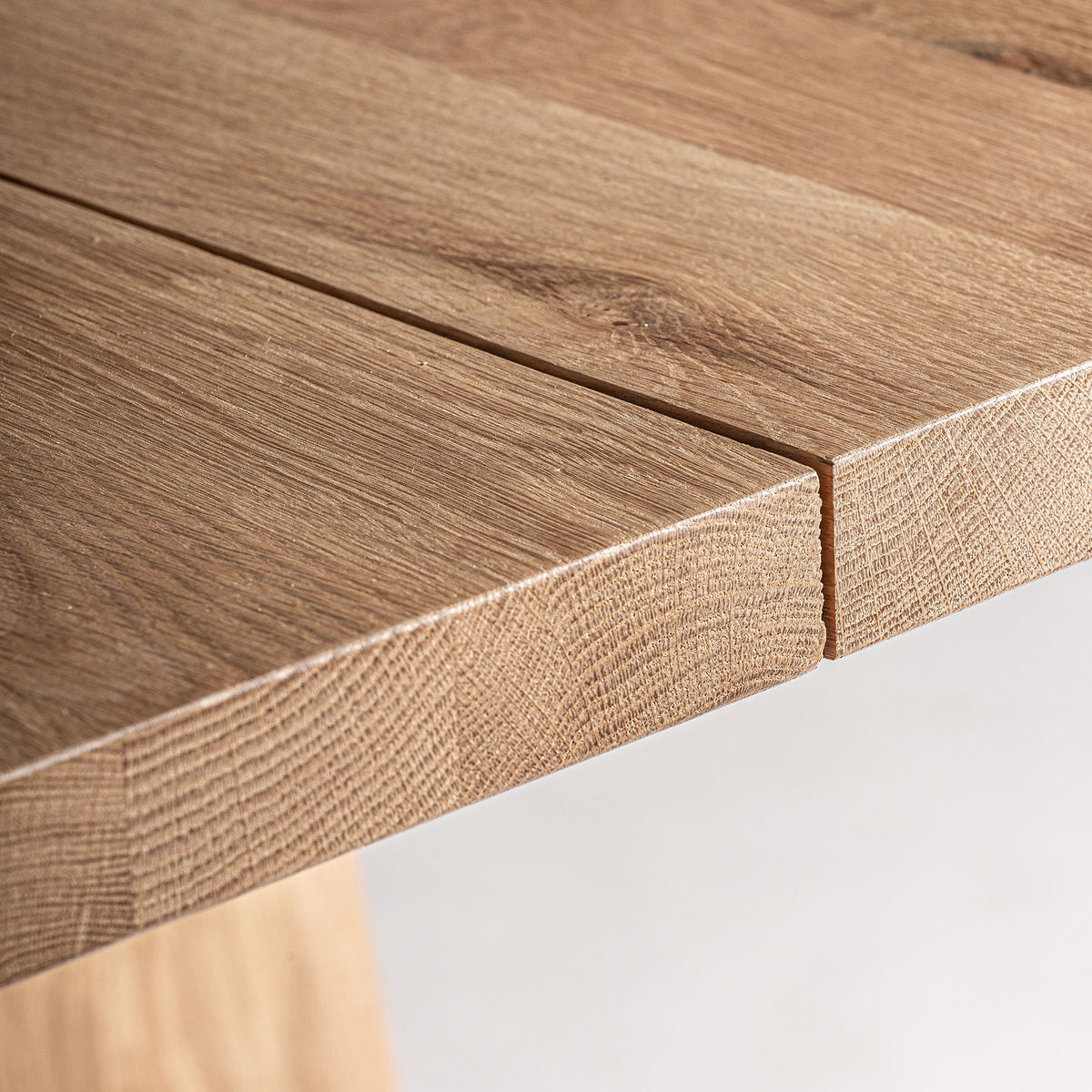 Mesa de comedor de roble Restinga