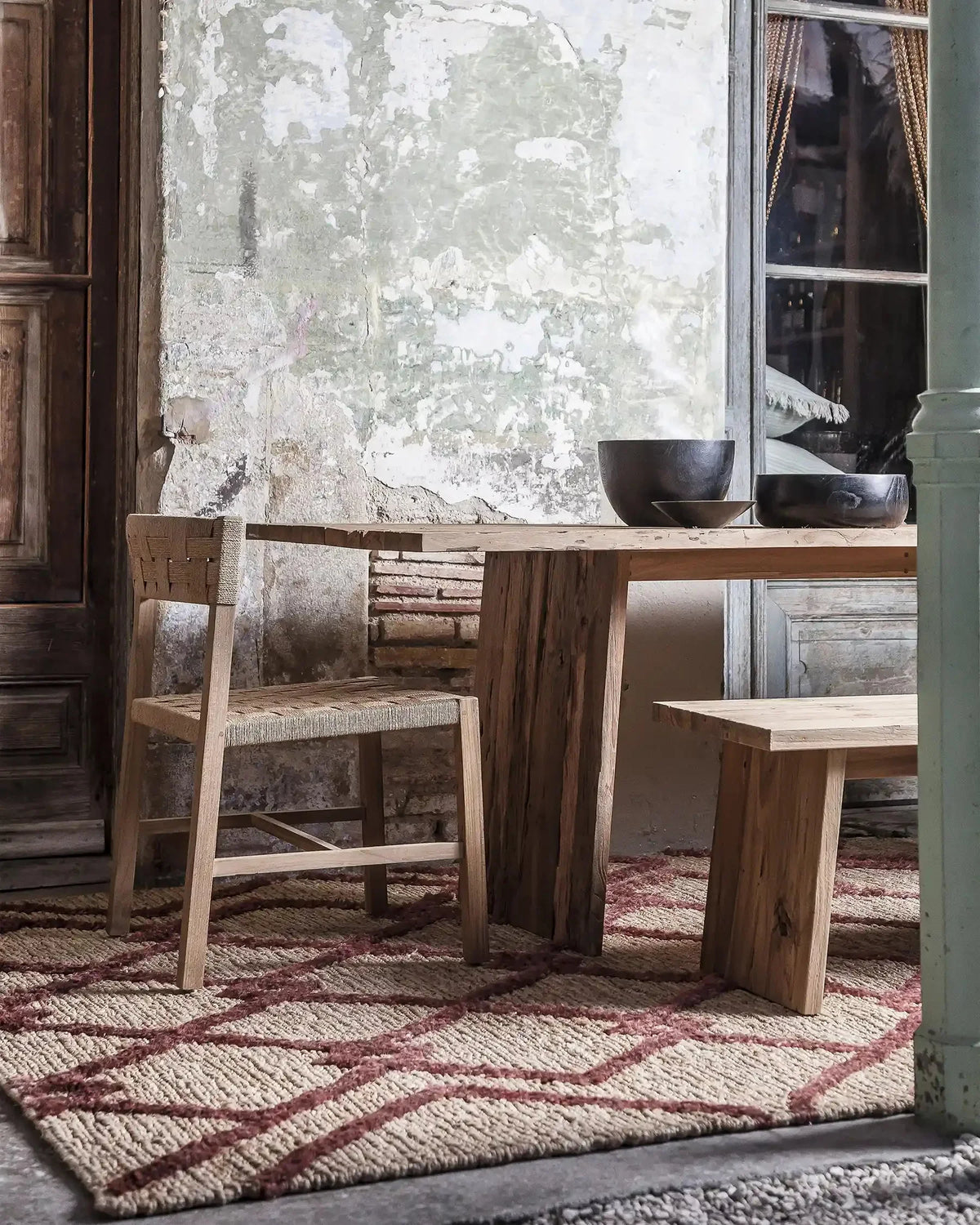Mesa de comedor de teca reciclada Erosi