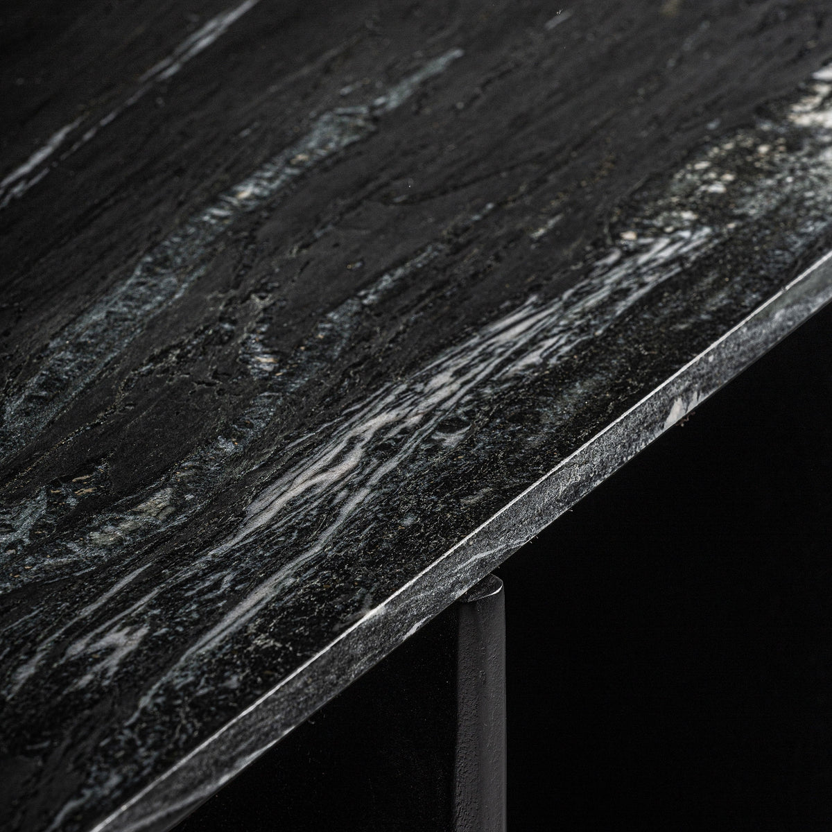 Mueble de TV de mango y mármol Palamós negro