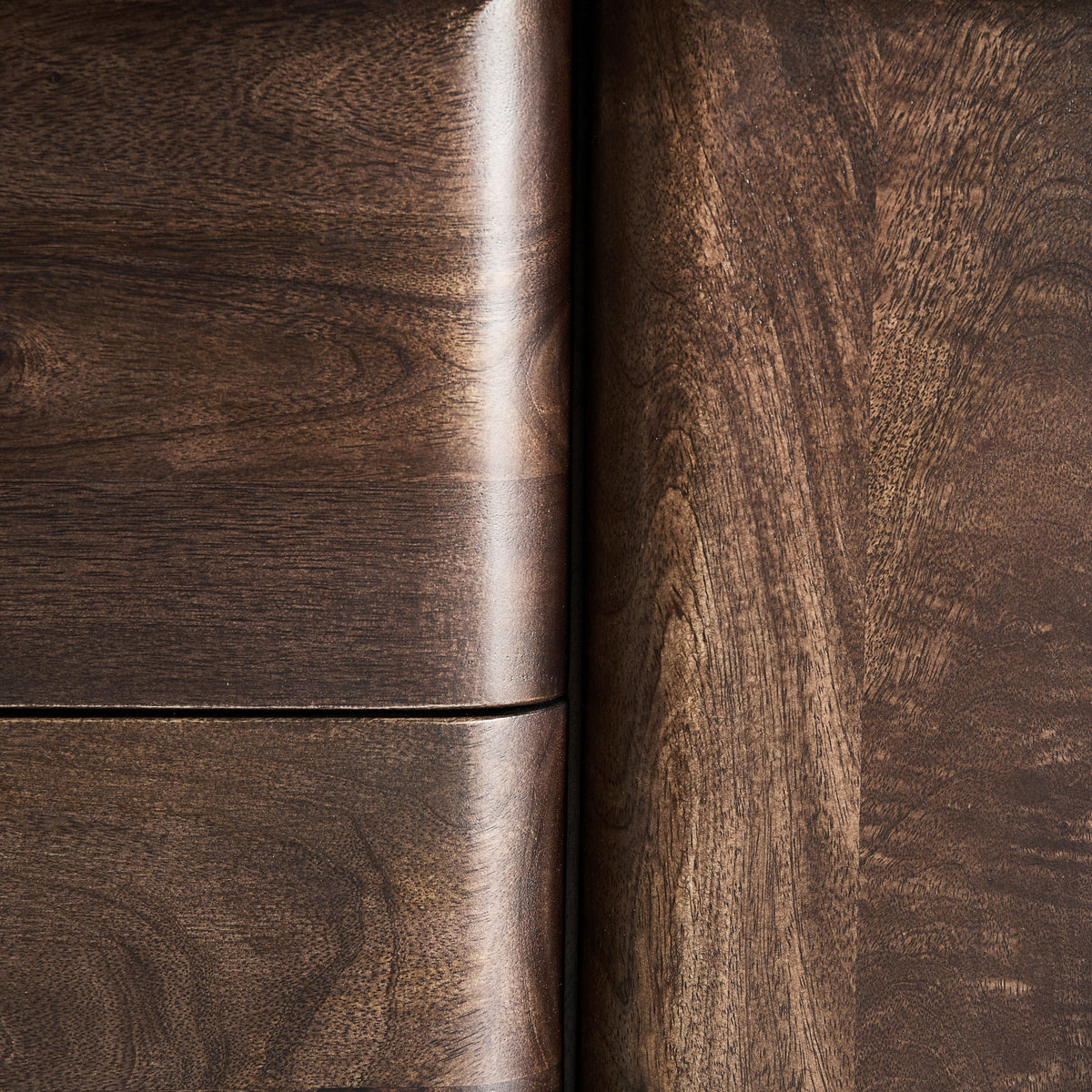 Mueble TV de madera de mango Zavial