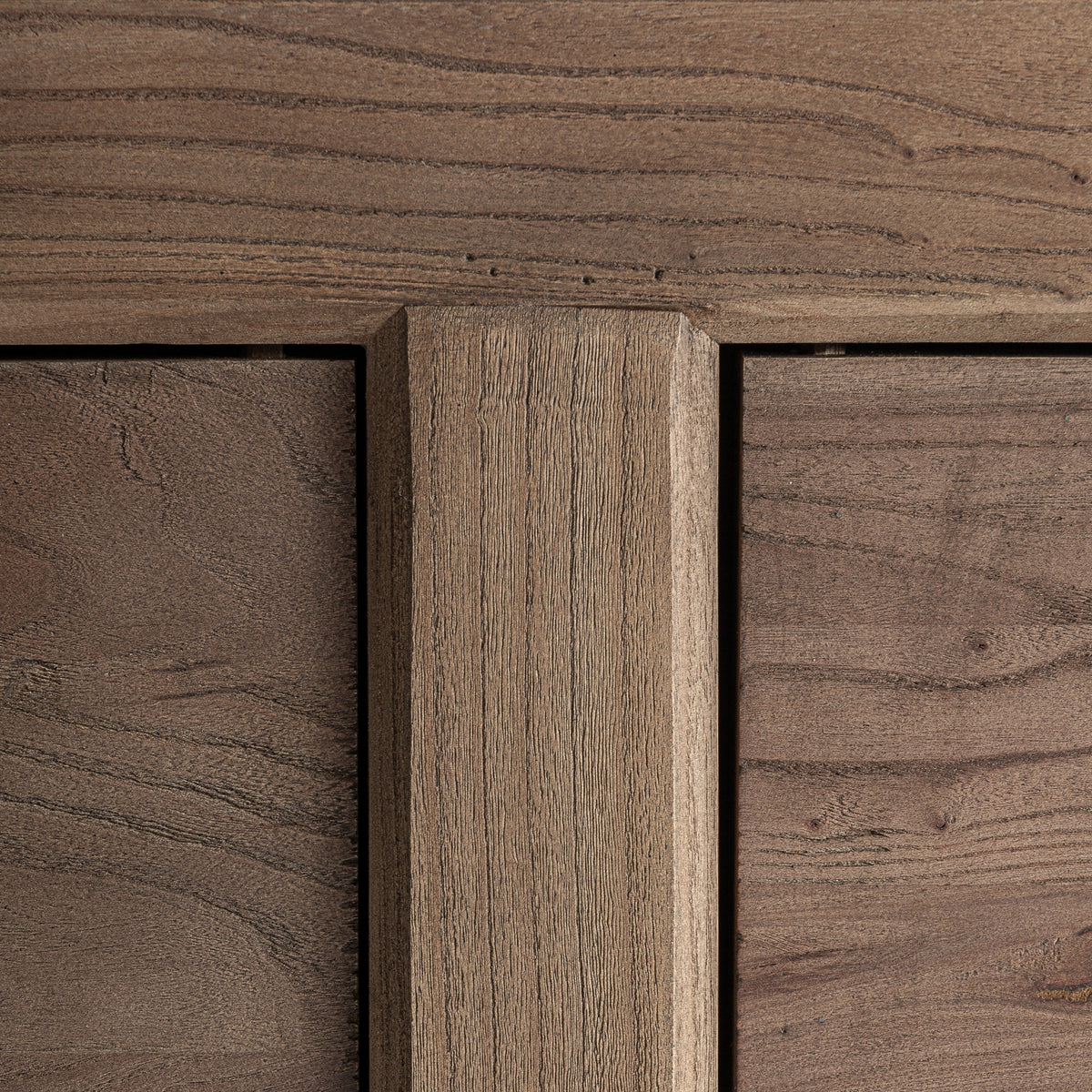 Mueble TV de pino reciclado Berlenga
