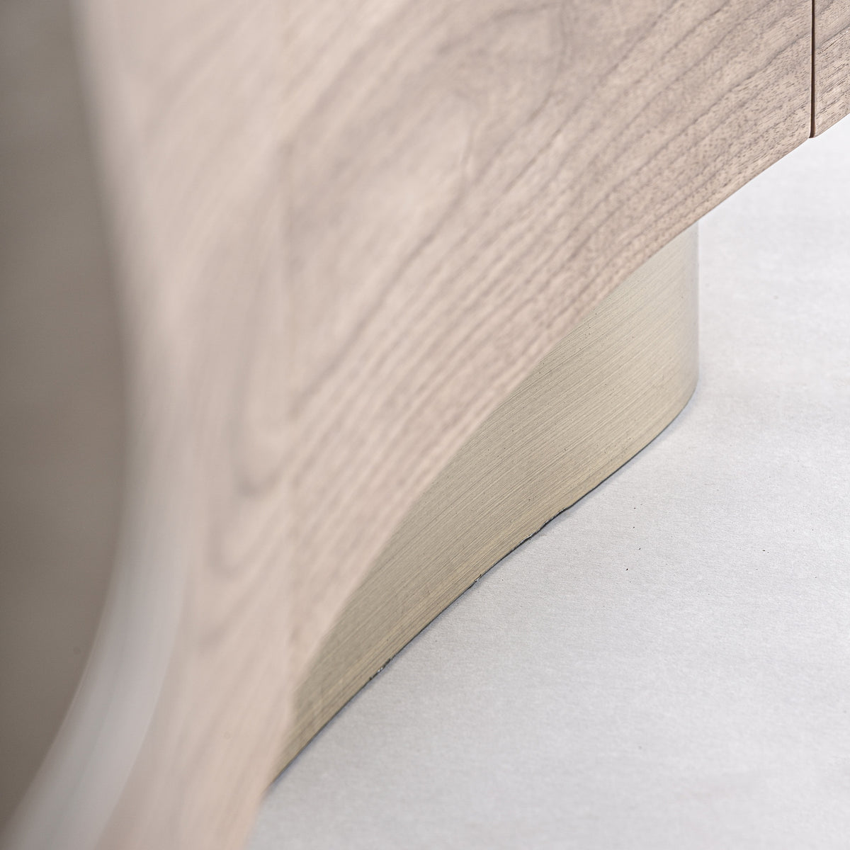 Mueble TV de porcelánico y hierro dorado Paphos