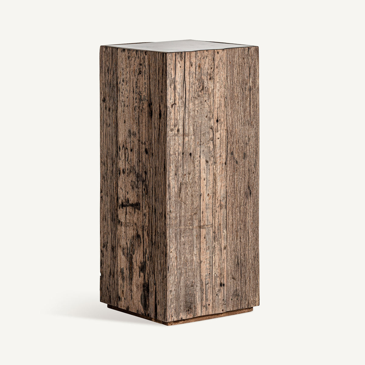 Peana de madera reciclada y mármol Biar