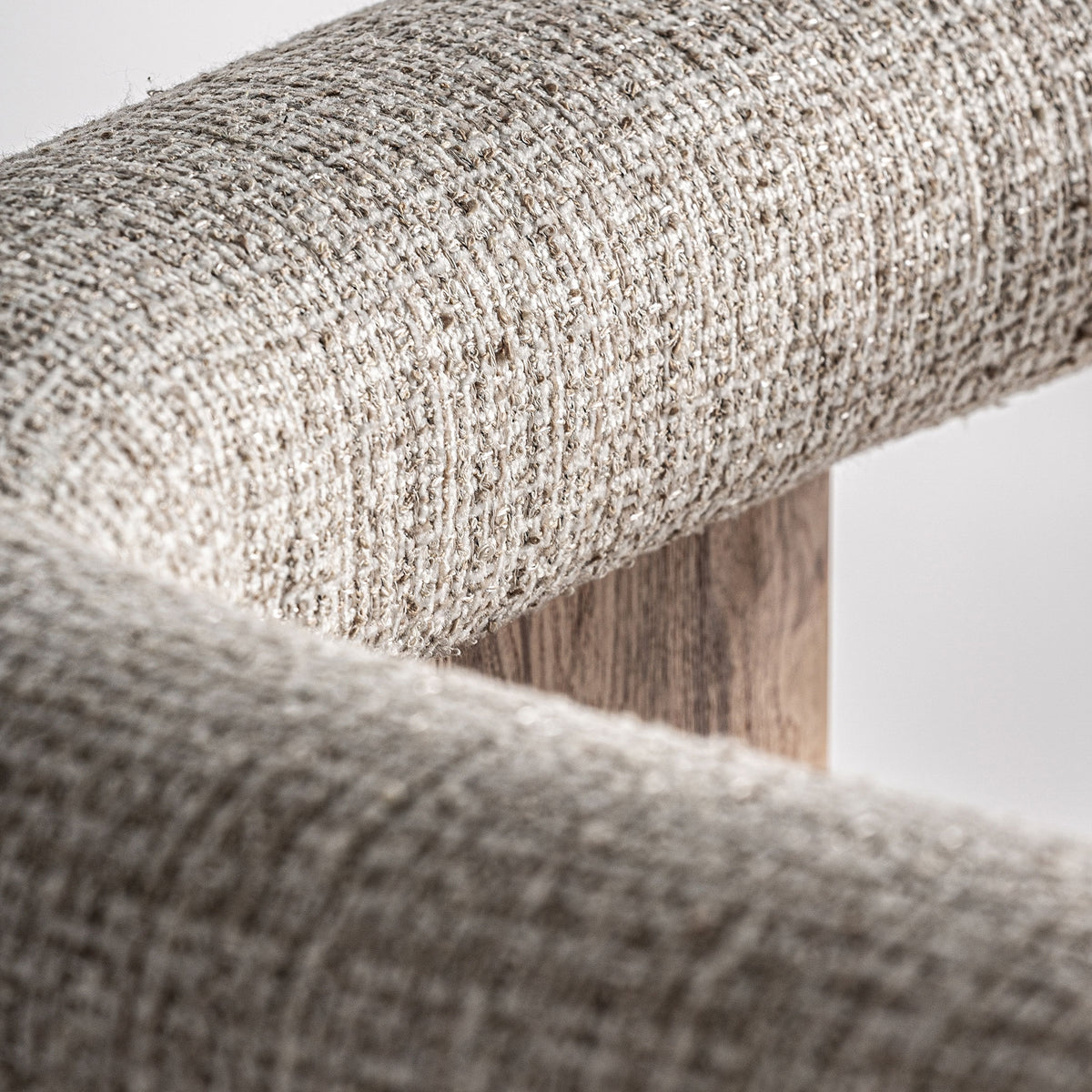 Silla de roble blanco y tapizado marrón Espalmador