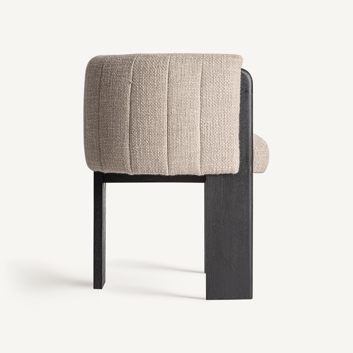 Silla tapizada de roble Vilafamés gris