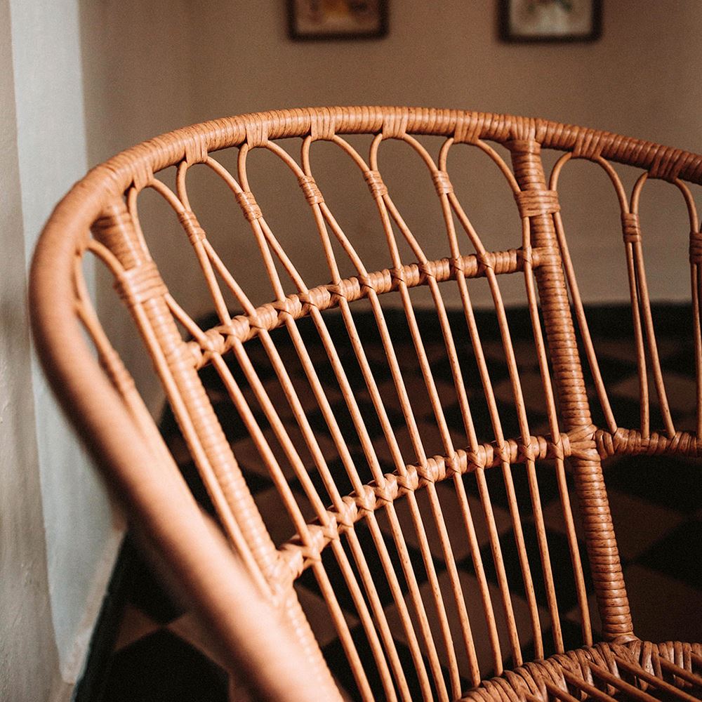 Sillón bajo de ratán sintético Zaniah