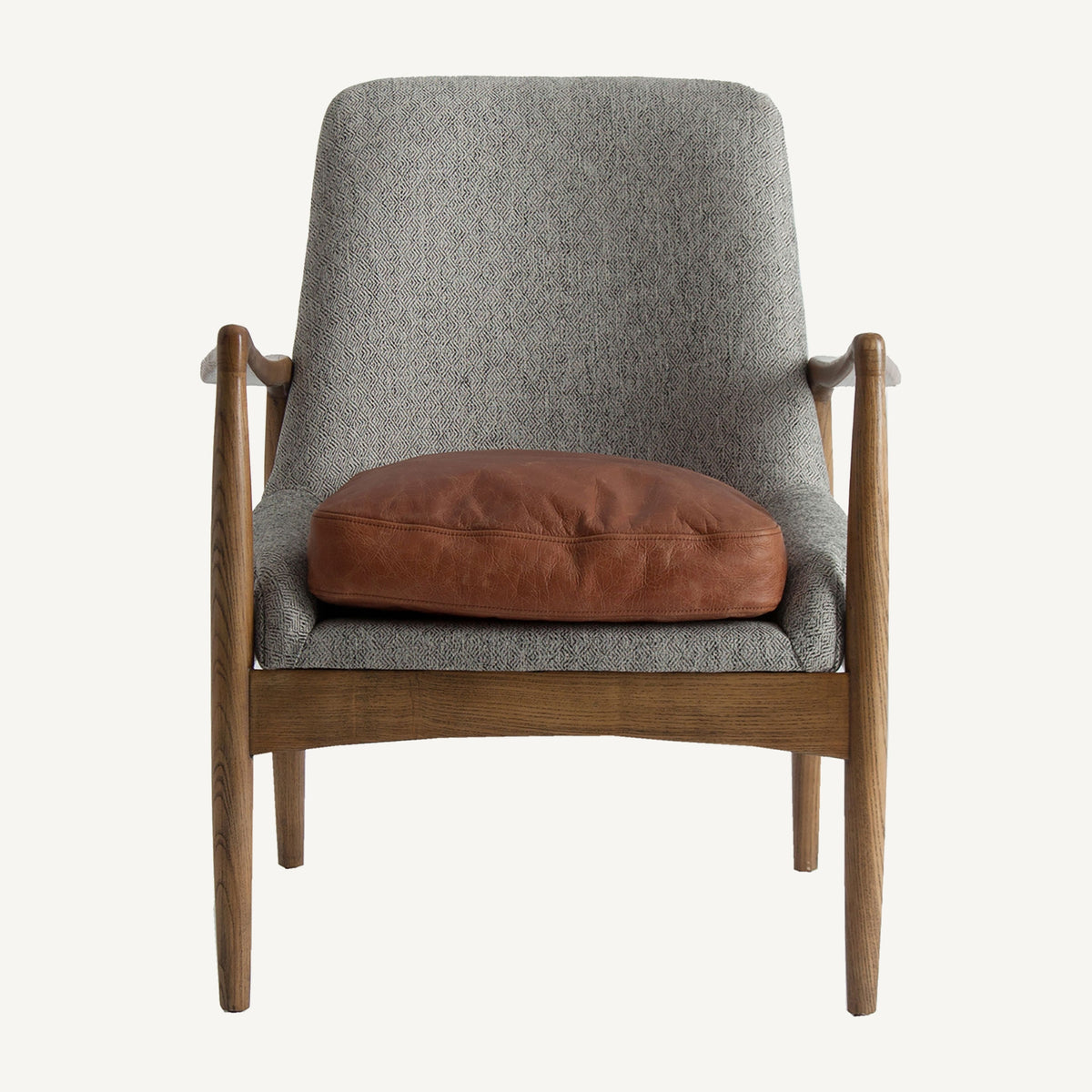 Sillón de abeto y cuero Es Canar