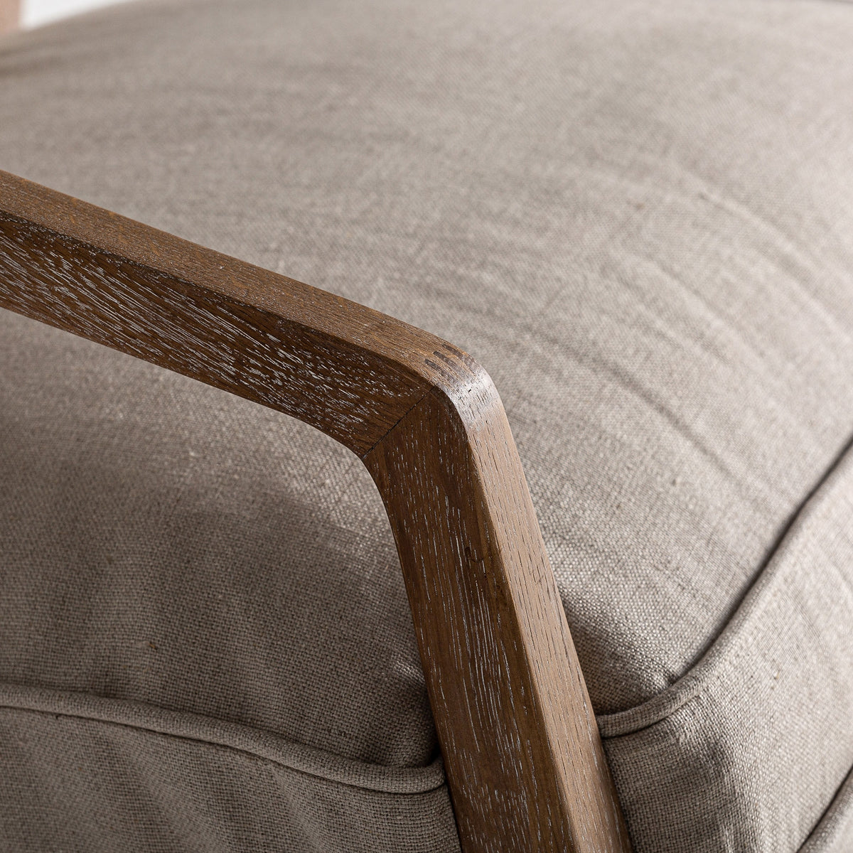 Sillón de fresno y lino beige Sant Mateu
