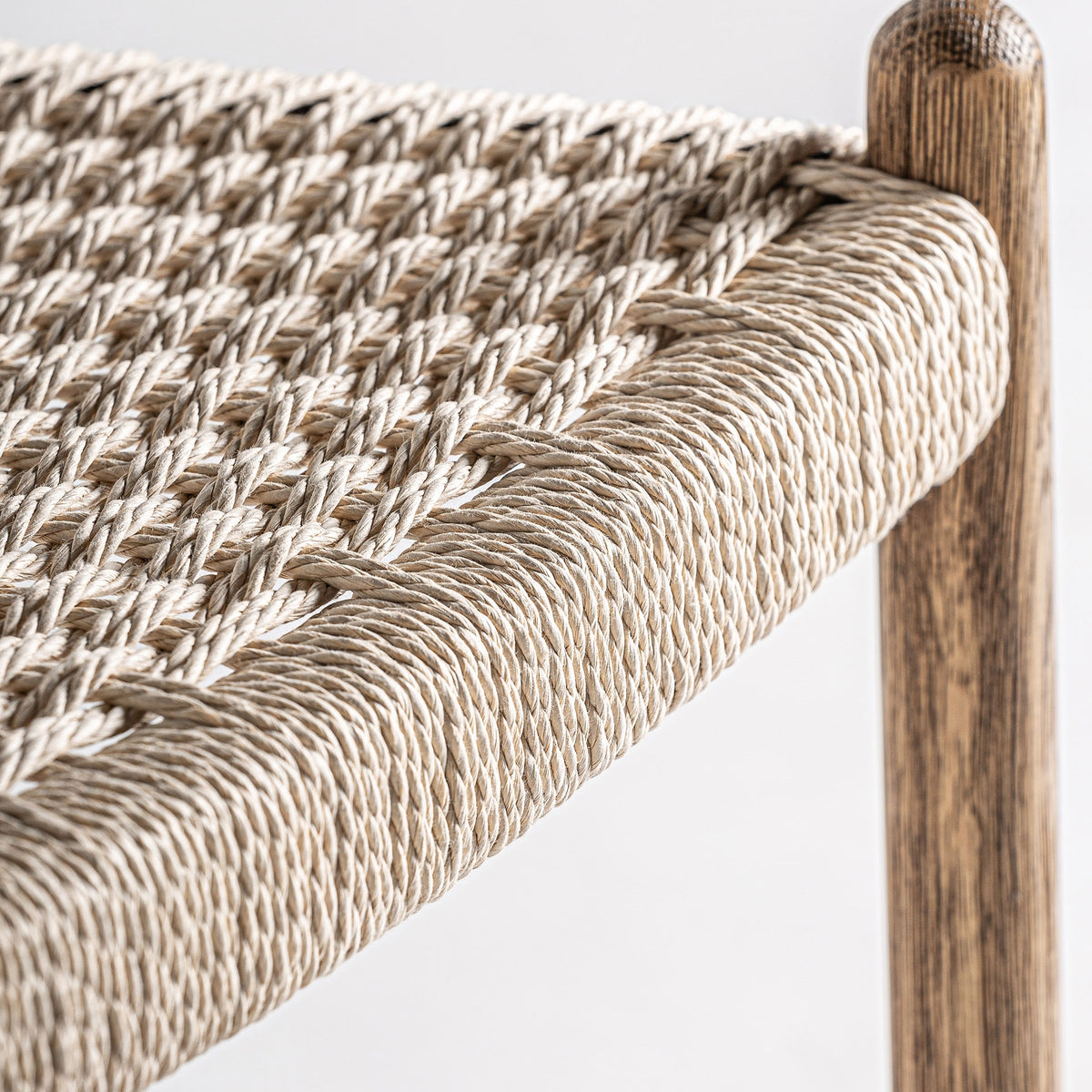 Sillón de roble y cuerda clara Ses Margalides