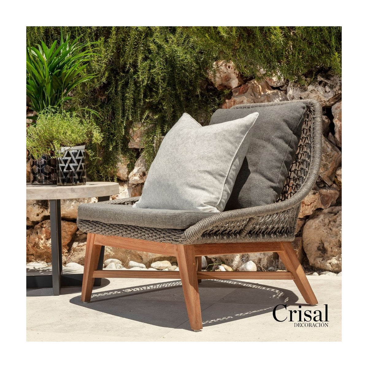 Sillón bajo de teca y cuerda Serrano