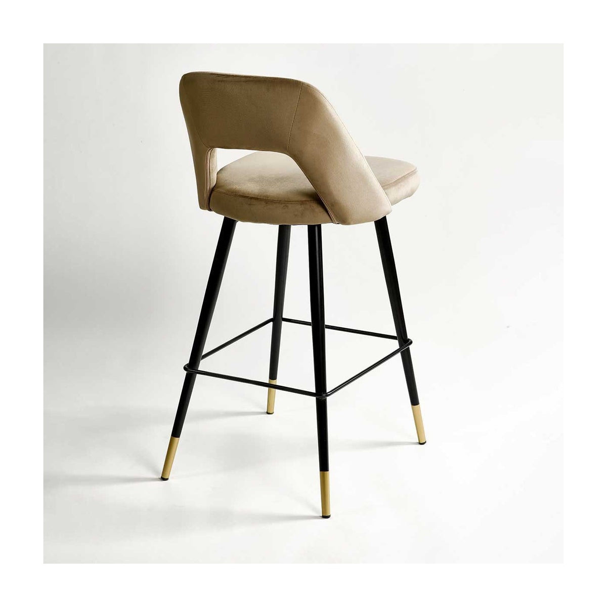 Taburete alto tapizado beige Busquístar