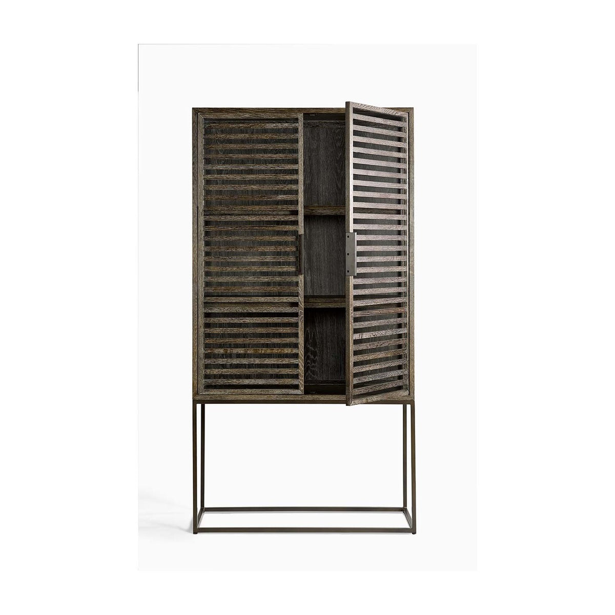 Vitrina de roble grisáceo y metal Bosque