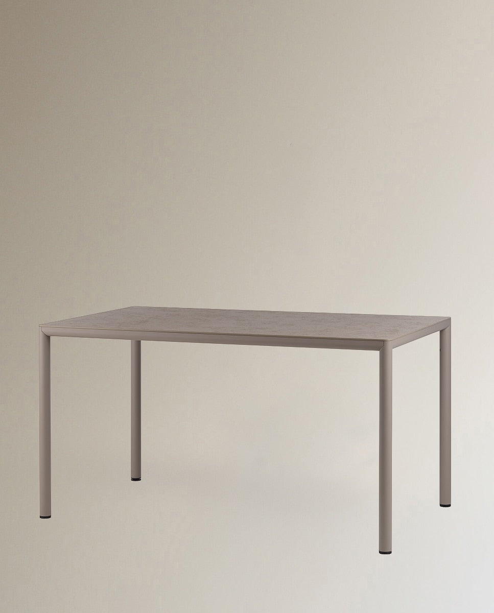 Set de comedor Piave con sillas Tiberina Nardi – Mesa Piave 139 x 79, topo