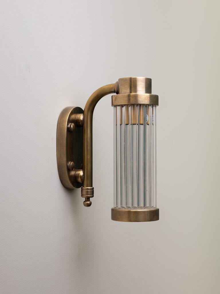 Aplique de Pared de Latón Patinado y Tubos de Vidrio - #pino_y_jacaranda#