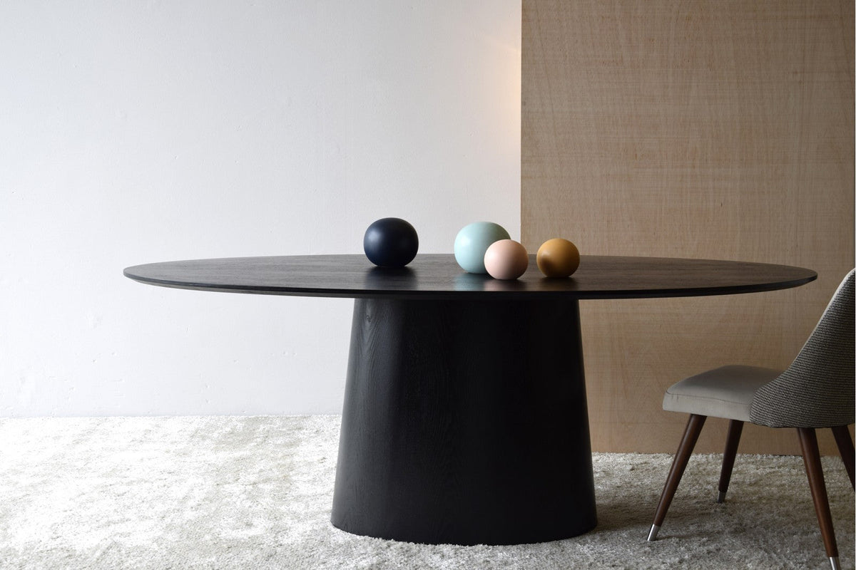 Mesa de Comedor Ovalada Chelva - #pino_y_jacaranda#