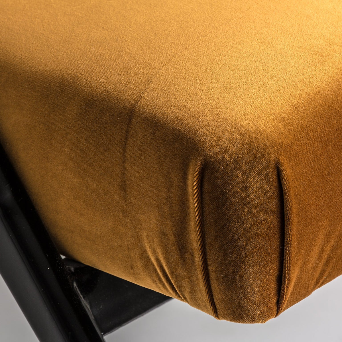 Sillón Terenzio - #pino_y_jacaranda#